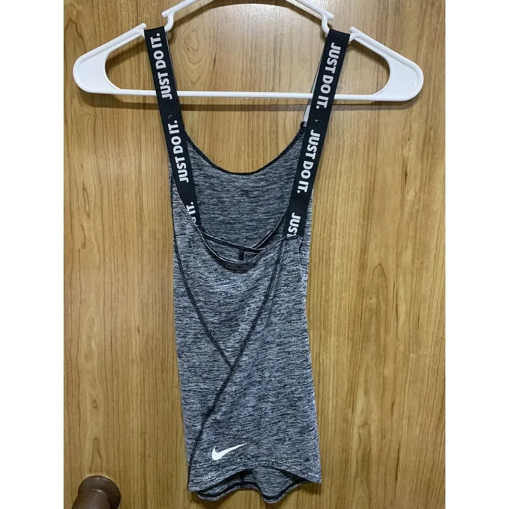 Nike Big Girls Dry Dri-FIT Grey Training Tank Top AH3955-010‎ Size Large